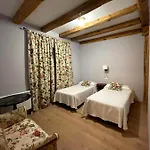 Apartamentos- Hospederia Templarios Hotel Sepúlveda