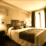 Apartamentos- Hospederia Templarios Hotel