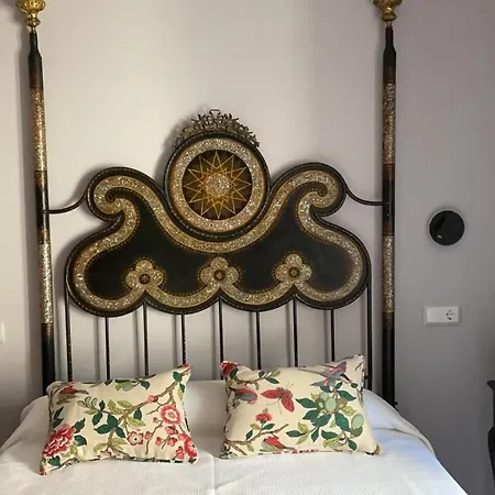 Apartamentos- Hospederia Templarios فندق 3*