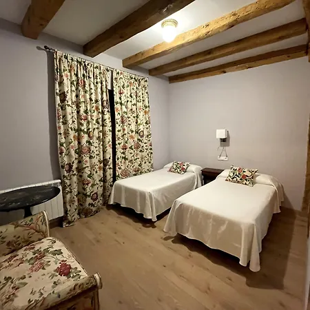فندق Apartamentos- Hospederia Templarios 3*