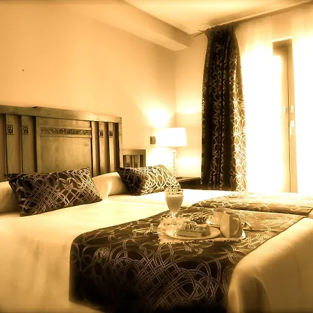Apartamentos- Hospederia Templarios 3* سيبولْفيذا