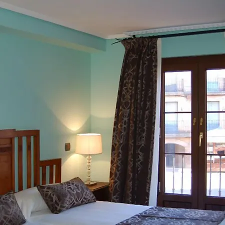 Apartamentos- Hospederia Templarios Sepúlveda