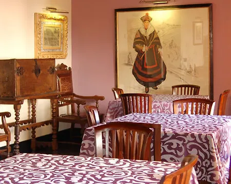 Hotel-hospederia Templarios Hotel