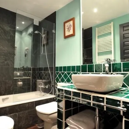 Apartamentos- Hospederia Templarios Hotel 3*