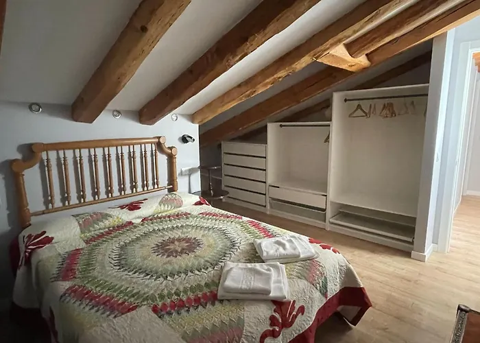 Apartamentos- Hospederia Templarios Отель Сепульведа