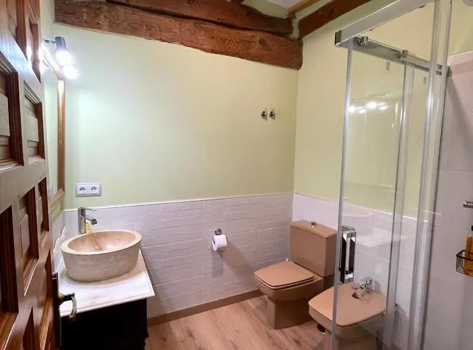 Отель Apartamentos- Hospederia Templarios Сепульведа