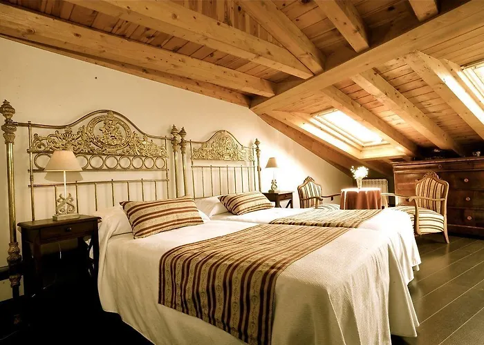 Apartamentos- Hospederia Templarios 3*