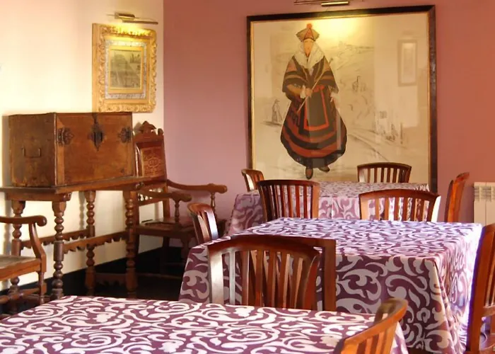 Apartamentos- Hospederia Templarios 塞普尔韦达