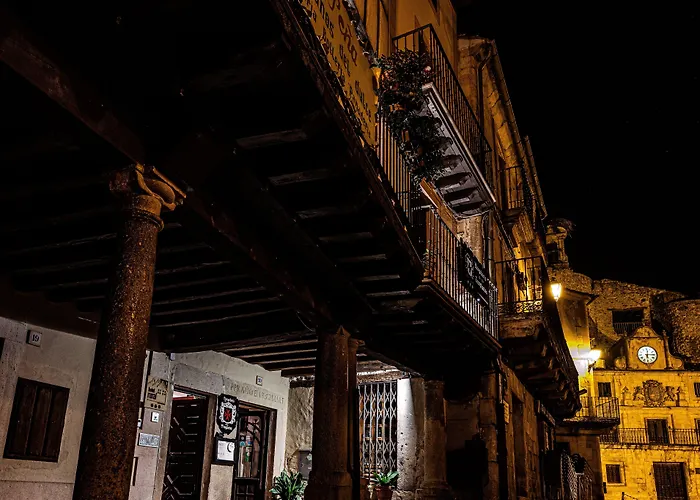 Apartamentos- Hospederia Templarios 酒店