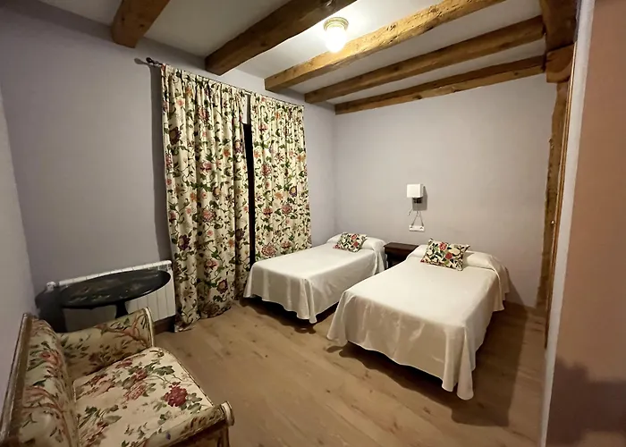 酒店 Apartamentos- Hospederia Templarios 3*