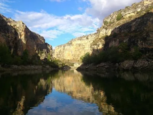 酒店 Apartamentos- Hospederia Templarios 塞普尔韦达